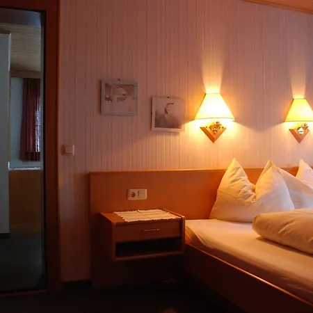 Gasteheim Dorfwirt Bed & Breakfast